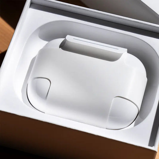 Bluetooth Earbuds with Active Noise Cancellation Adaptive Audio, USB-C Charging Case, Long Battery Life, Automatic Intelligent Matching Compatible with All Systems, Suitable for Listening to Music and Watching Movies